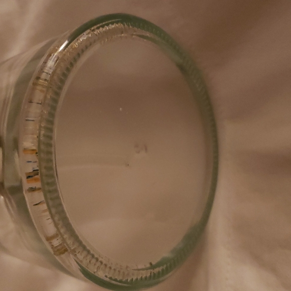 Soap dispenser - preloved - Picture 3 of 3